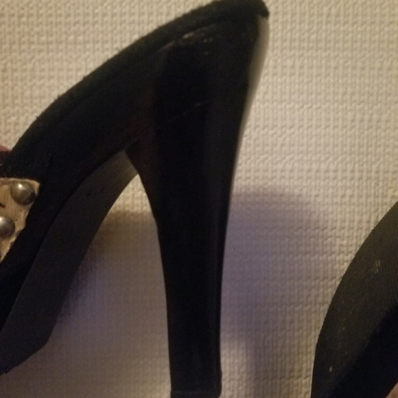 3/$15🌈Steve Madden Heels - Picture 4 of 12